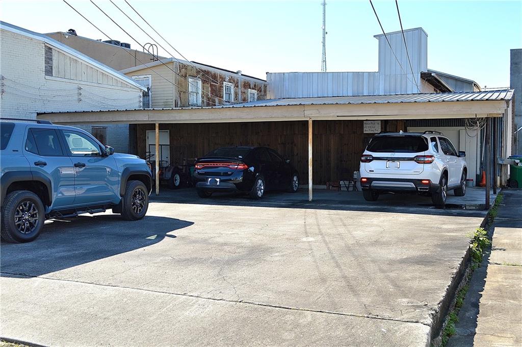 125 HUEY P LONG Avenue