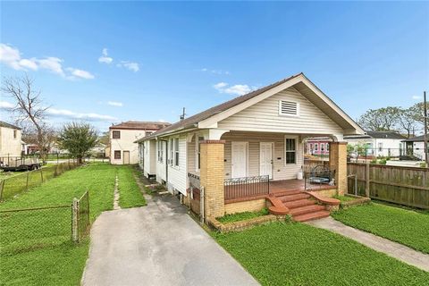 23 ST CLAUDE Court New Orleans LA 70117