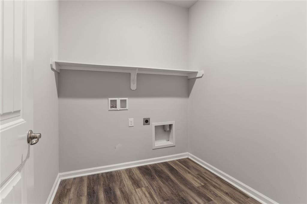 Slidell, Louisiana 70461, United States, 4 Bedrooms Bedrooms, ,2 BathroomsBathrooms,Residential,Pending,61455