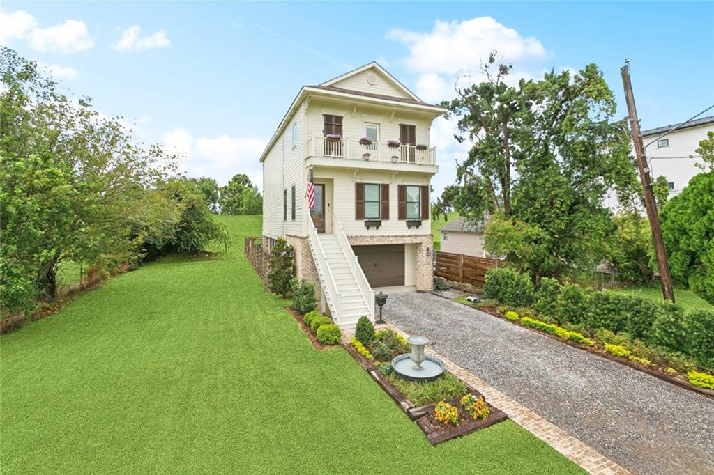 1017 WASHINGTON Street