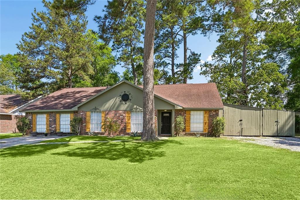 412 WATER OAK Lane