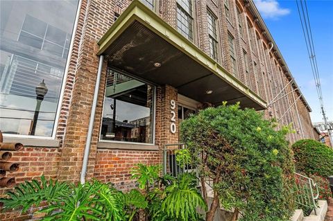 920 POEYFARRE Street 161 New Orleans LA 70130