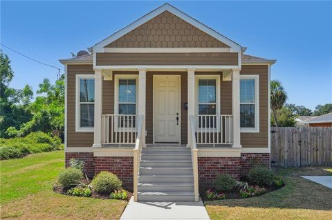4922 SAINT BERNARD Avenue New Orleans LA 70122