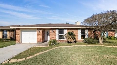 5165 DUELING OAKS Avenue Marrero LA 70072