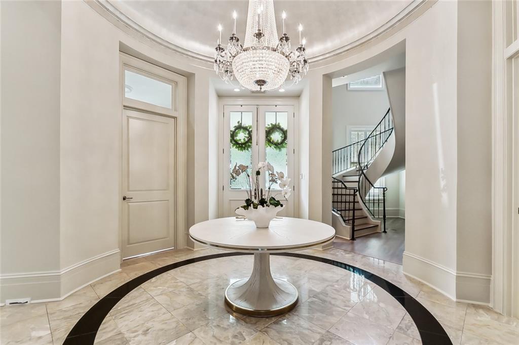 401 NORTHLINE Street