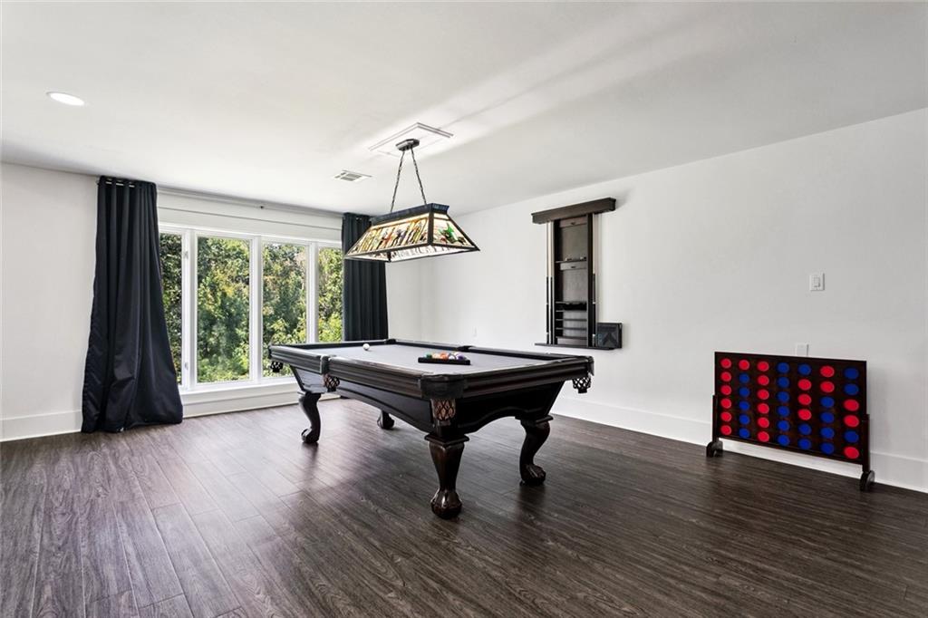 Covington, Louisiana 70435, United States, 4 Bedrooms Bedrooms, ,5 BathroomsBathrooms,Residential,Active,214290