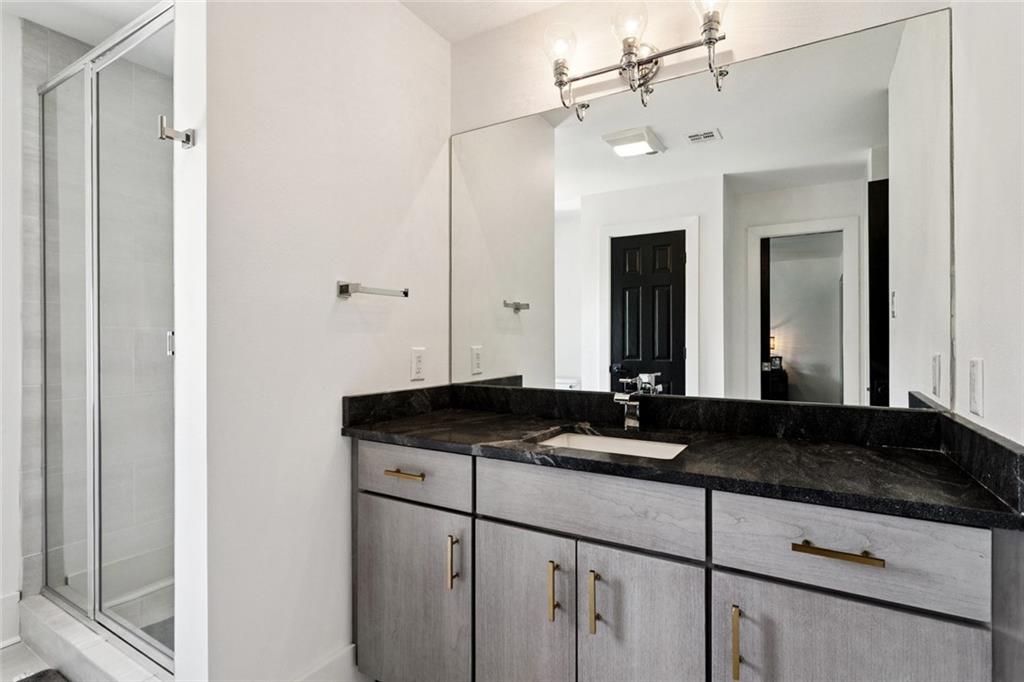 Covington, Louisiana 70435, United States, 4 Bedrooms Bedrooms, ,5 BathroomsBathrooms,Residential,Active,214290