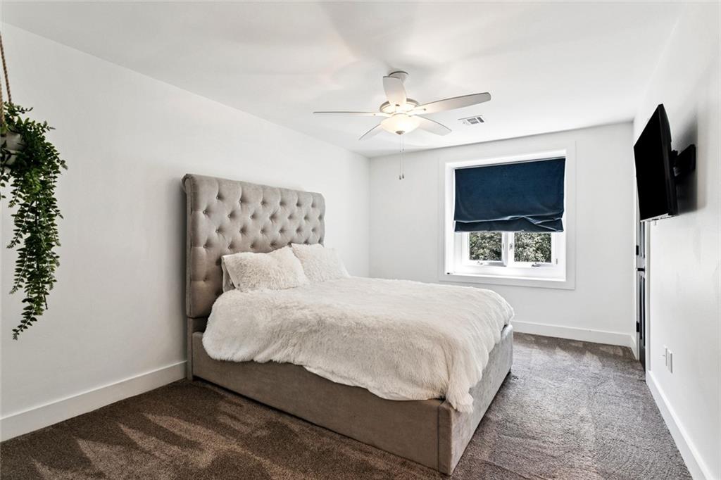 Covington, Louisiana 70435, United States, 4 Bedrooms Bedrooms, ,5 BathroomsBathrooms,Residential,Active,214290