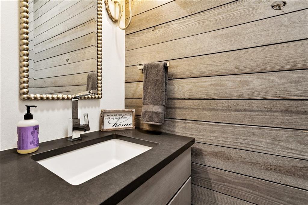 Covington, Louisiana 70435, United States, 4 Bedrooms Bedrooms, ,5 BathroomsBathrooms,Residential,Active,214290