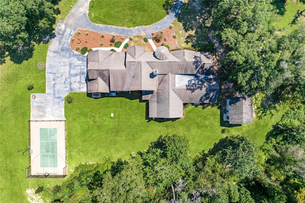 Covington, Louisiana 70435, United States, 4 Bedrooms Bedrooms, ,5 BathroomsBathrooms,Residential,Active,214290