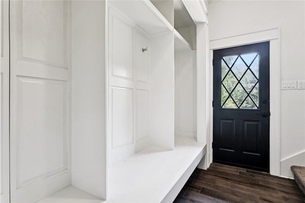 Covington, Louisiana 70435, United States, 4 Bedrooms Bedrooms, ,5 BathroomsBathrooms,Residential,Active,214290