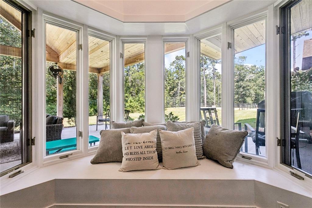 Covington, Louisiana 70435, United States, 4 Bedrooms Bedrooms, ,5 BathroomsBathrooms,Residential,Active,214290