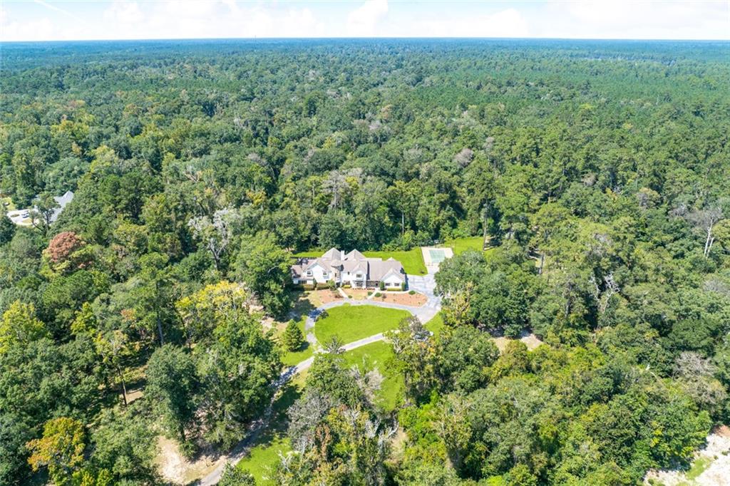 Covington, Louisiana 70435, United States, 4 Bedrooms Bedrooms, ,5 BathroomsBathrooms,Residential,Active,214290