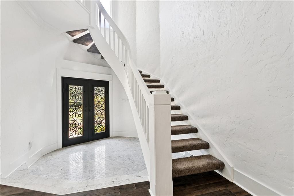 Covington, Louisiana 70435, United States, 4 Bedrooms Bedrooms, ,5 BathroomsBathrooms,Residential,Active,214290