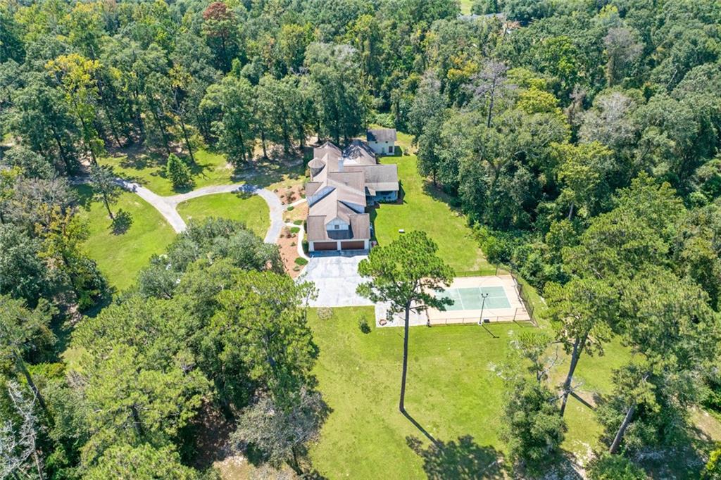 Covington, Louisiana 70435, United States, 4 Bedrooms Bedrooms, ,5 BathroomsBathrooms,Residential,Active,214290