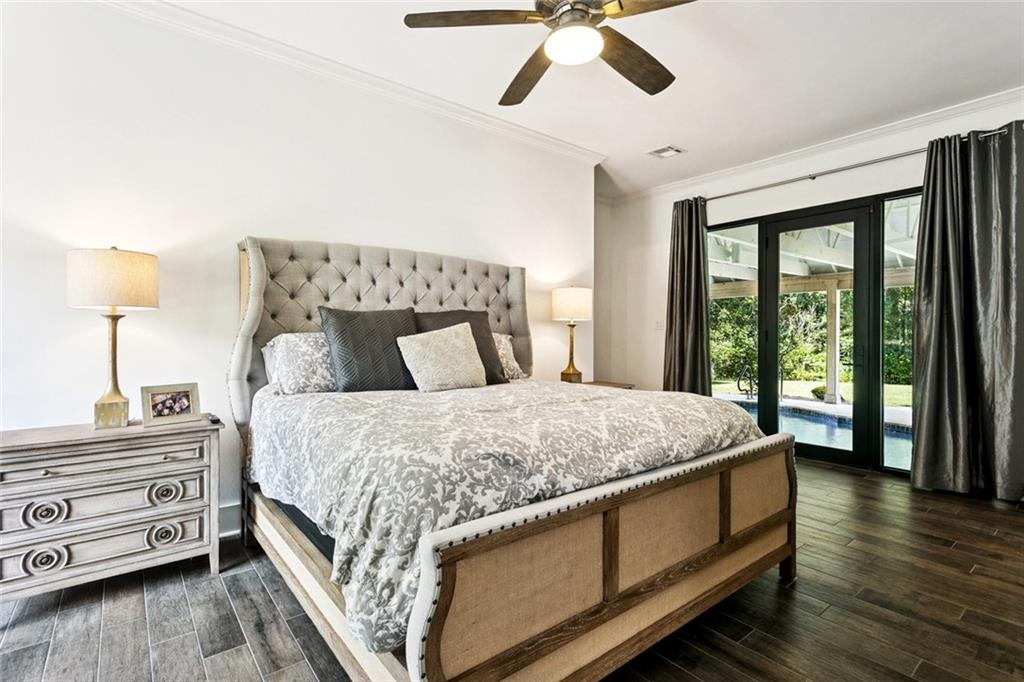 Covington, Louisiana 70435, United States, 4 Bedrooms Bedrooms, ,5 BathroomsBathrooms,Residential,Active,214290