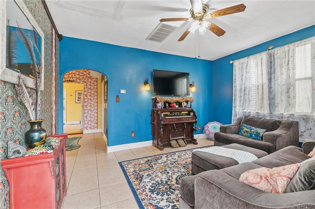 3100 NEW ORLEANS Street