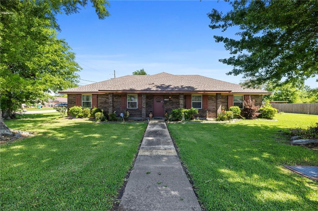 180 W HEATHER Drive