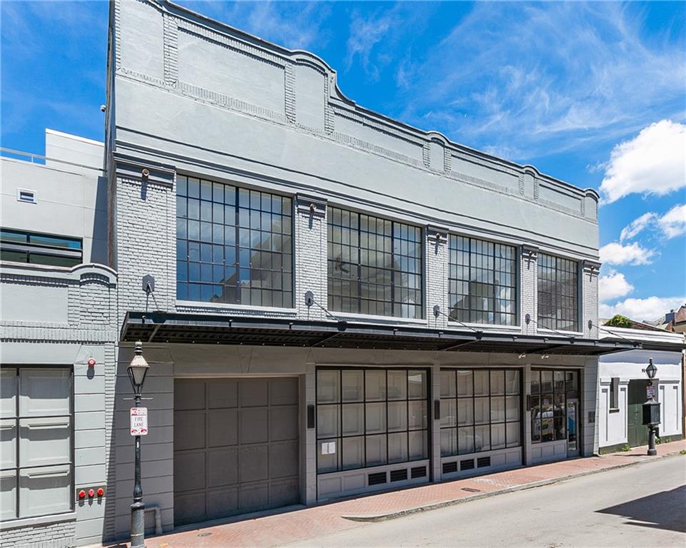 917 CONTI Street PH A