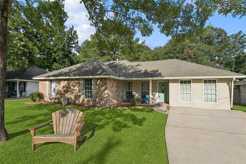 Photo of 2427 BIRON Street, Mandeville, LA 70448 (MLS # 2557488)