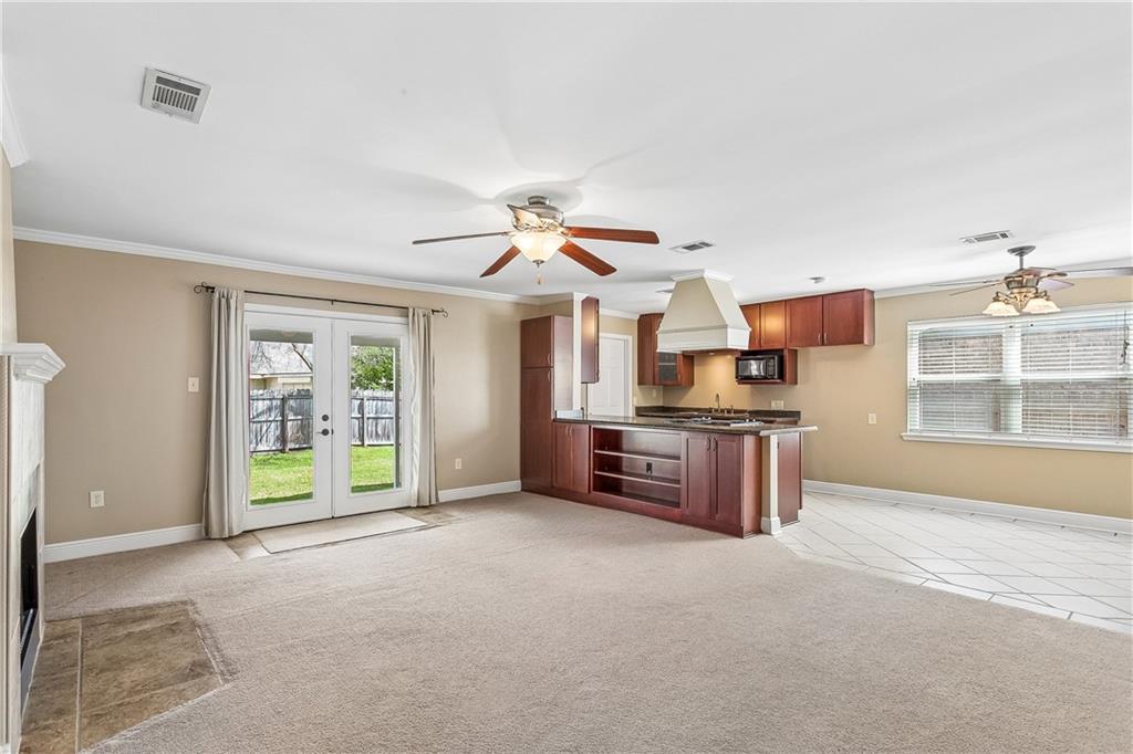 140 GREENCREST Drive