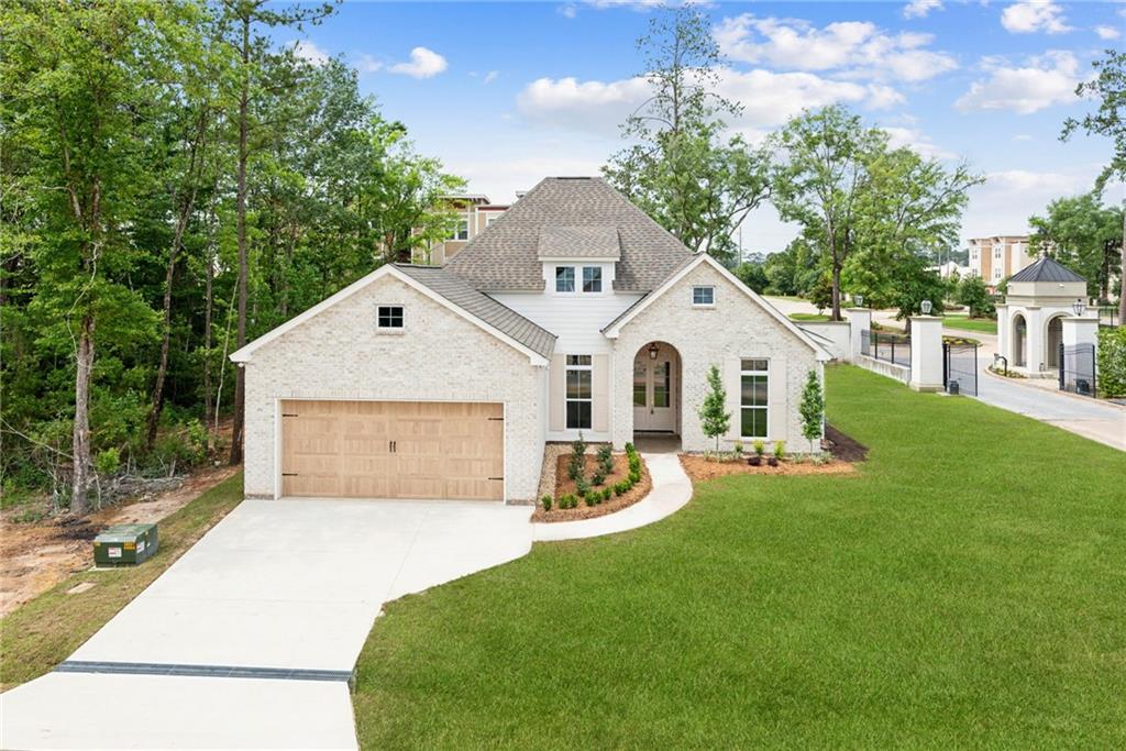 Covington, Louisiana 70433, United States, 4 Bedrooms Bedrooms, ,3 BathroomsBathrooms,Residential,Pending,58338