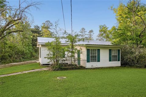 10110 OLD BATON ROUGE Highway Hammond LA 70403