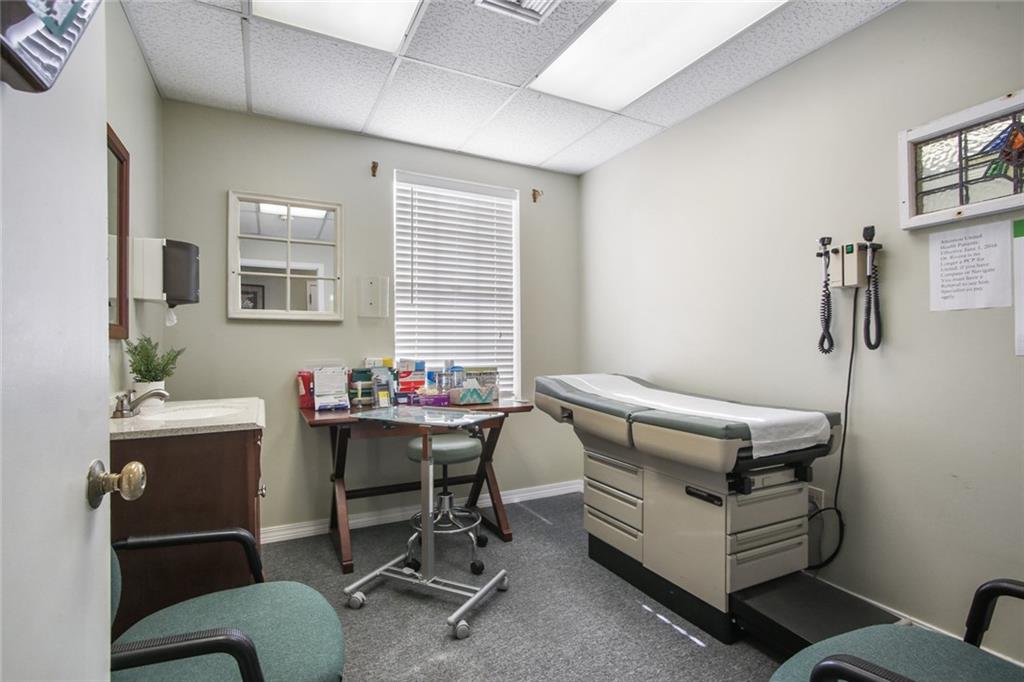 3939 HOUMA Boulevard 216