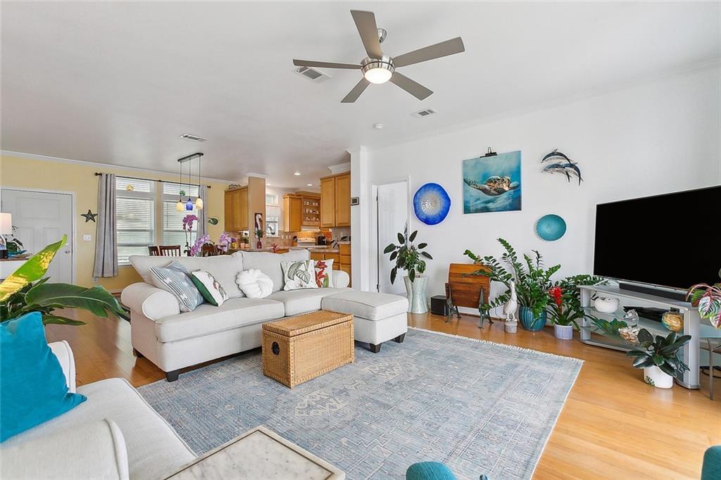 4551 VERONESE Street