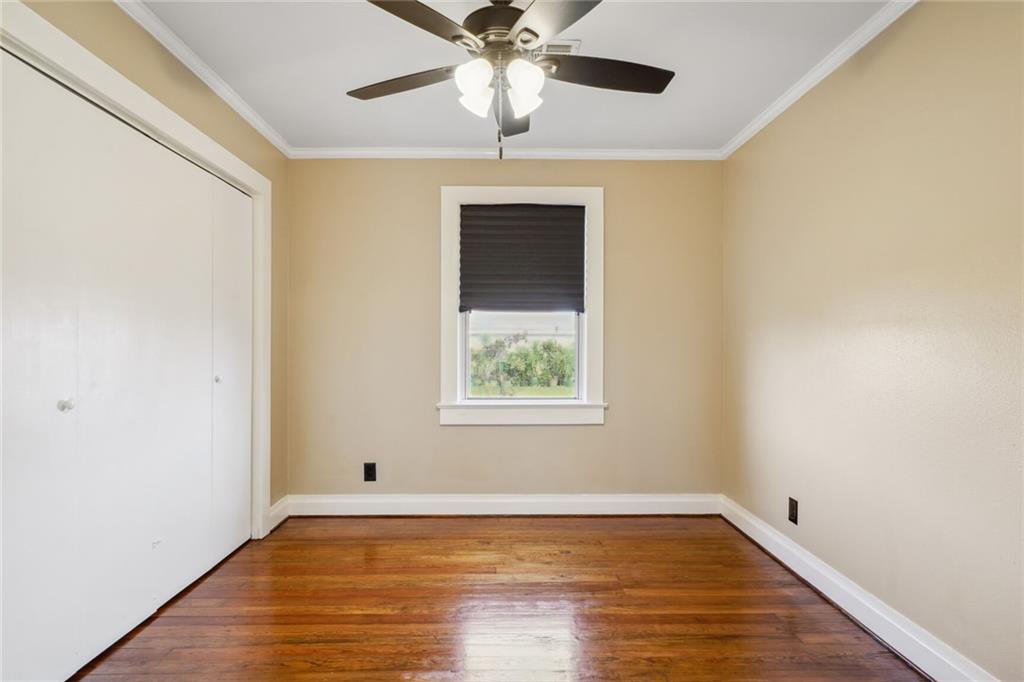 Marrero, Louisiana 70072, United States, 2 Bedrooms Bedrooms, ,1 BathroomBathrooms,Residential,Pending,67369