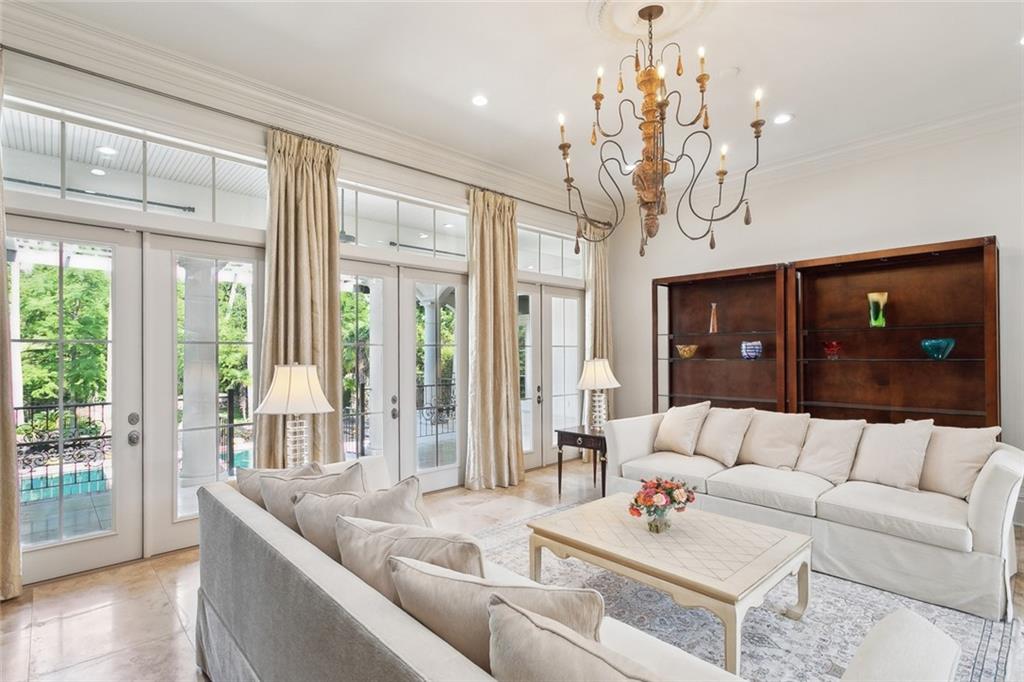 Mandeville, Louisiana 70471, United States, 6 Bedrooms Bedrooms, ,7 BathroomsBathrooms,Residential,Active,236902