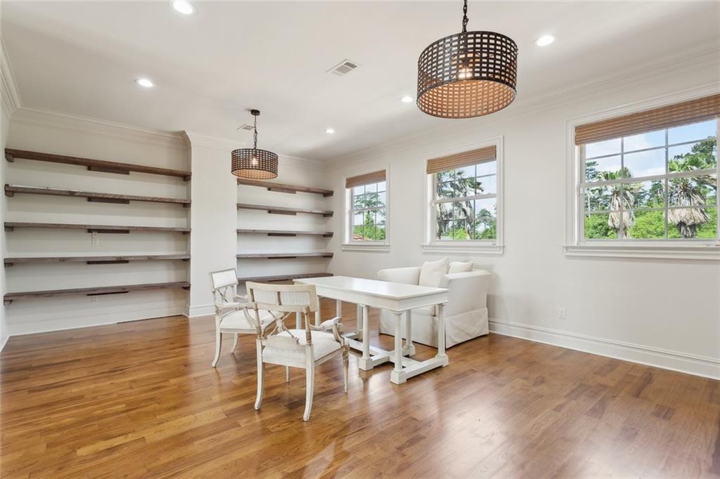 Mandeville, Louisiana 70471, United States, 6 Bedrooms Bedrooms, ,7 BathroomsBathrooms,Residential,Active,236902