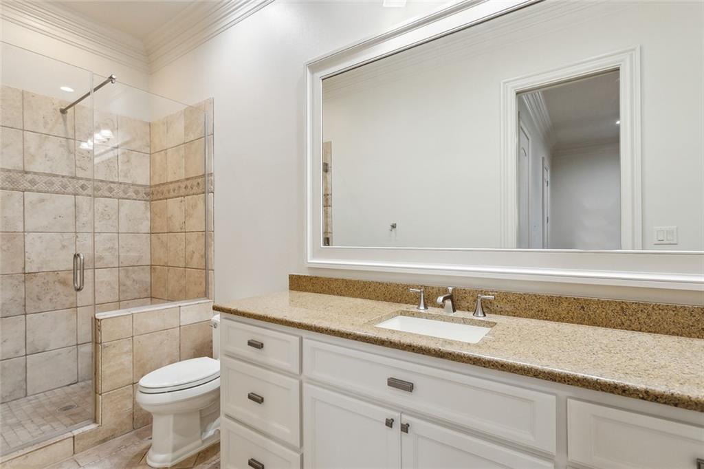 Mandeville, Louisiana 70471, United States, 6 Bedrooms Bedrooms, ,7 BathroomsBathrooms,Residential,Active,236902