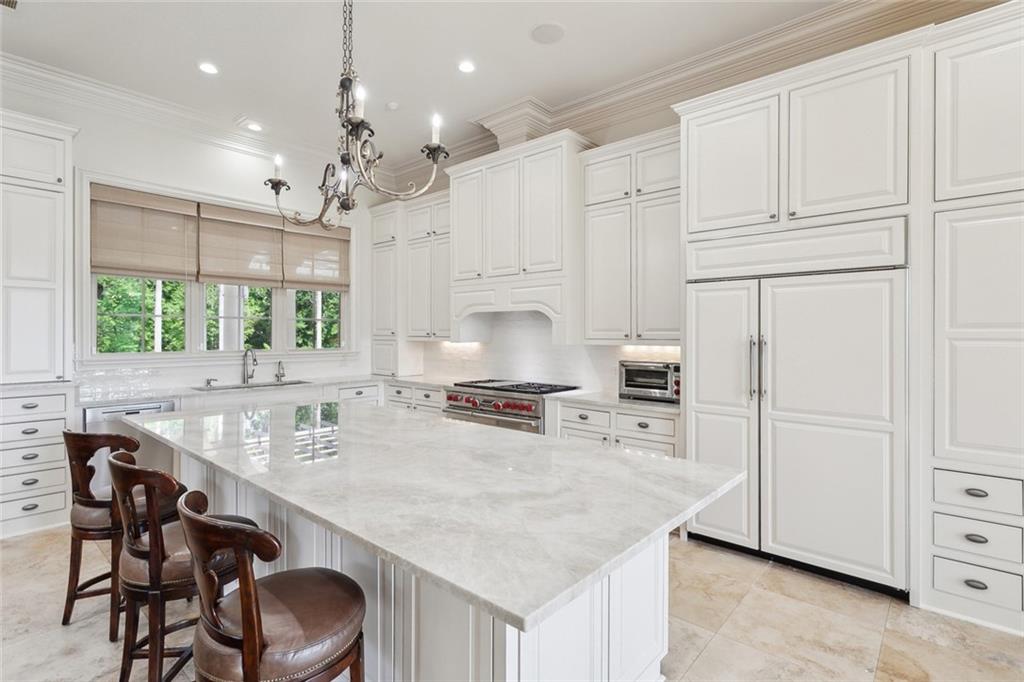 Mandeville, Louisiana 70471, United States, 6 Bedrooms Bedrooms, ,7 BathroomsBathrooms,Residential,Active,236902