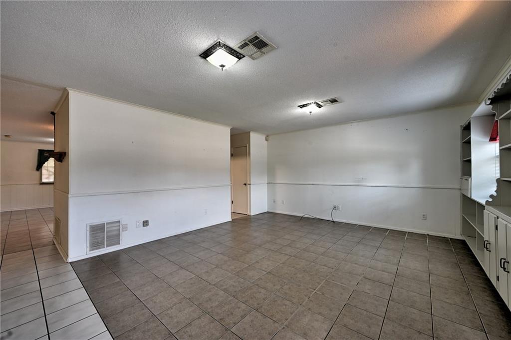 672 RONSON Drive