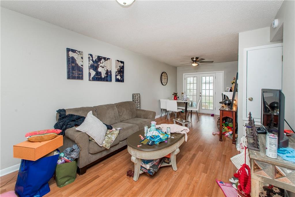 627-633 JOE FARRIS Drive