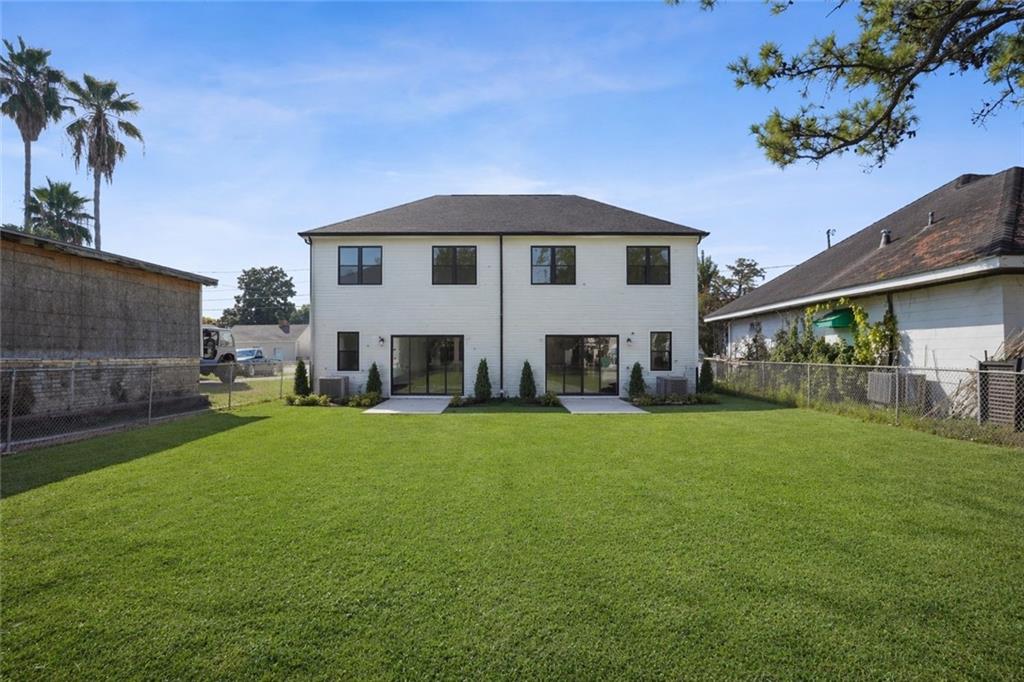 4437 PRAIRIE Street