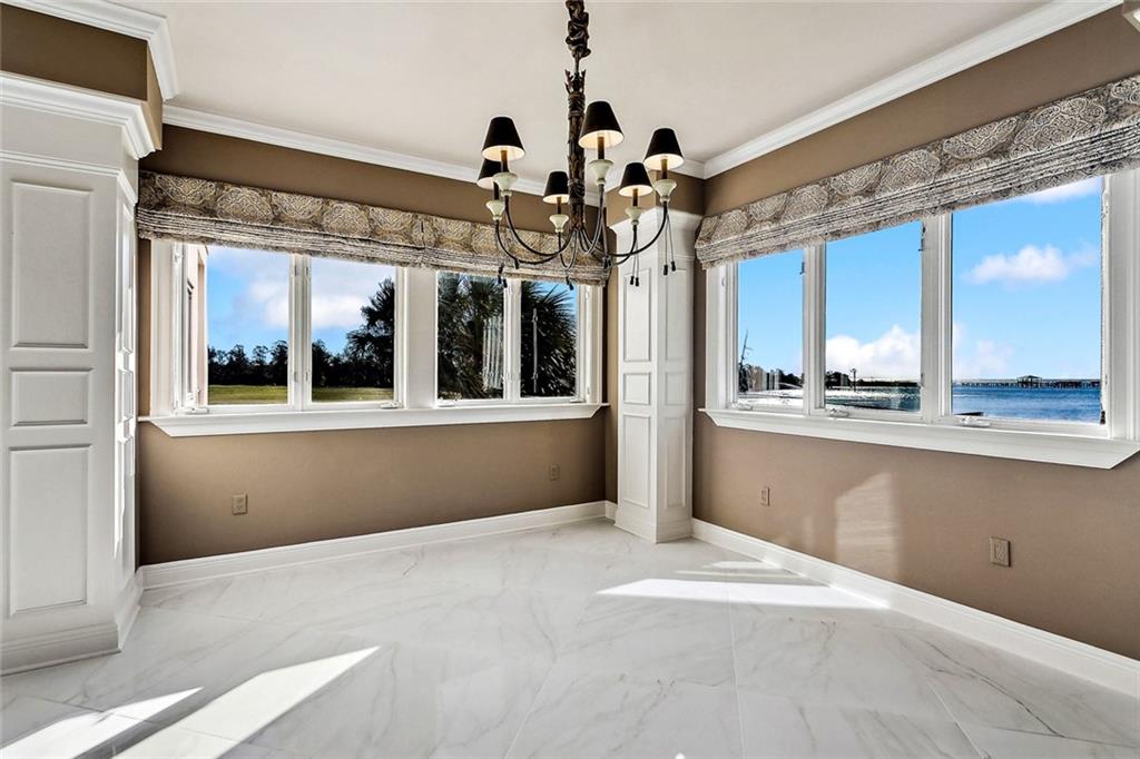 Mandeville, Louisiana 70448, United States, 3 Bedrooms Bedrooms, ,3 BathroomsBathrooms,Residential,Active,114929