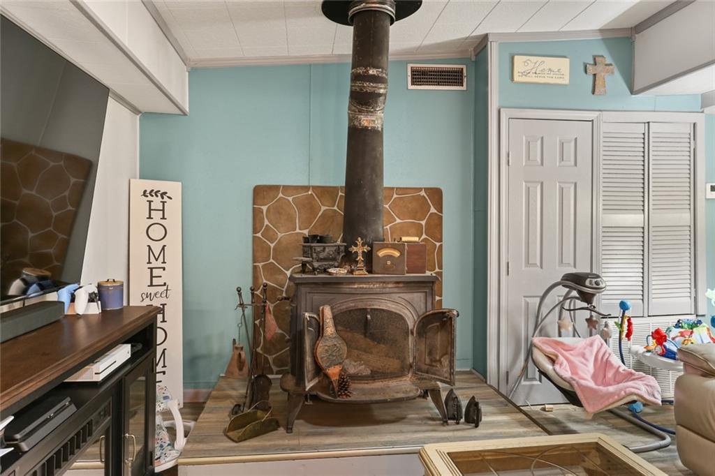 Covington, Louisiana 70435, United States, 3 Bedrooms Bedrooms, ,2 BathroomsBathrooms,Residential,Pending,61654