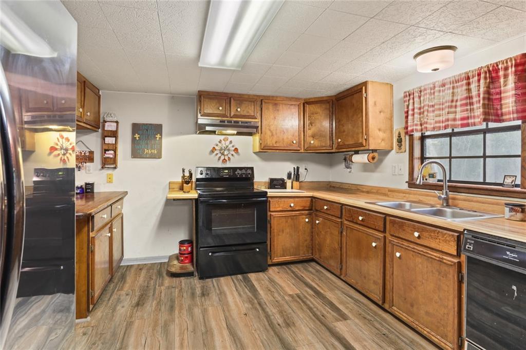 Covington, Louisiana 70435, United States, 3 Bedrooms Bedrooms, ,2 BathroomsBathrooms,Residential,Pending,61654