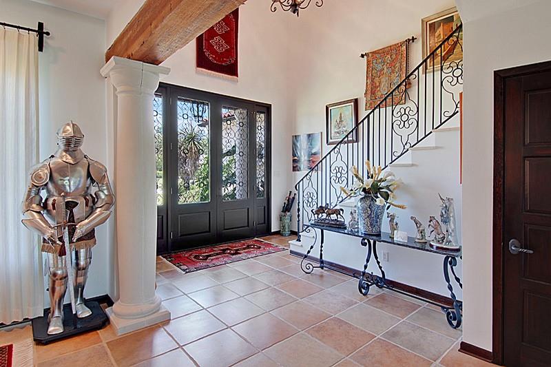 107 ENGLISH TURN Drive