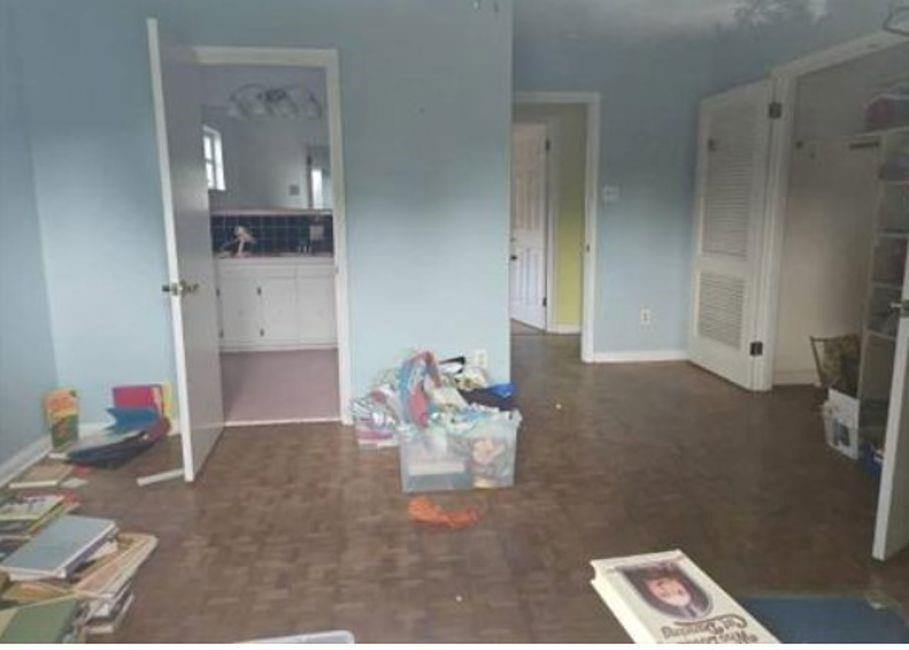 10116 SUZANNE Drive