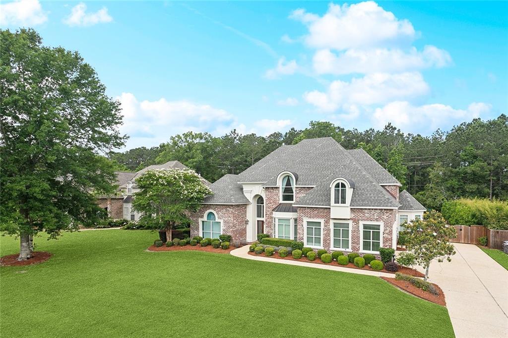 1080 WHITETAIL Drive