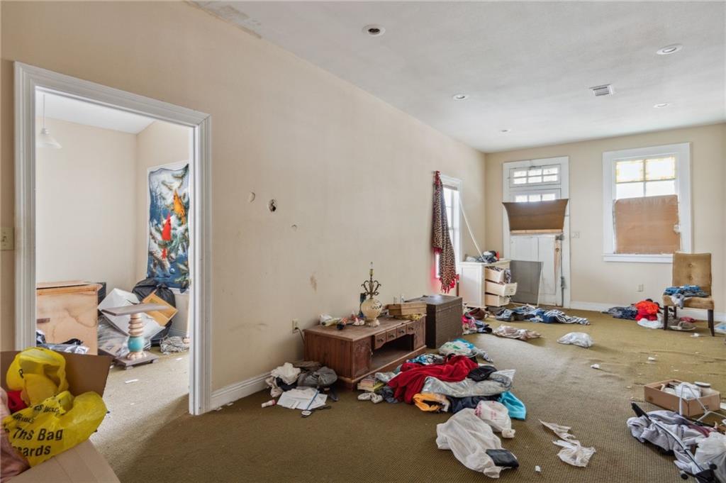 New Orleans, Louisiana 70118, United States, 4 Bedrooms Bedrooms, ,4 BathroomsBathrooms,Residential,Pending,63619