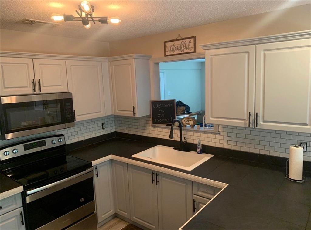 37236 W POWERLINE RD Road