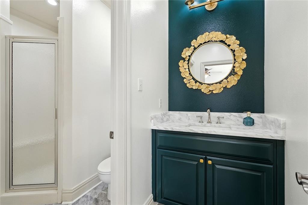 Mandeville, Louisiana 70471, United States, 6 Bedrooms Bedrooms, ,5 BathroomsBathrooms,Residential,Active,220287