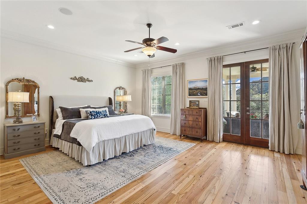 Mandeville, Louisiana 70471, United States, 6 Bedrooms Bedrooms, ,5 BathroomsBathrooms,Residential,Active,220287