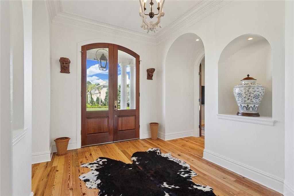 Mandeville, Louisiana 70471, United States, 6 Bedrooms Bedrooms, ,5 BathroomsBathrooms,Residential,Active,220287