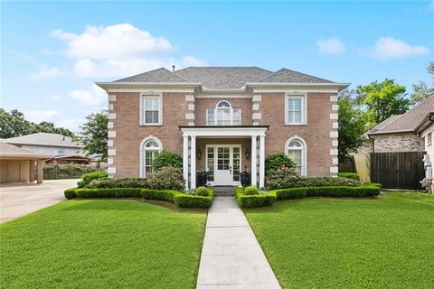 9 WAVERLY Place Metairie LA 70003