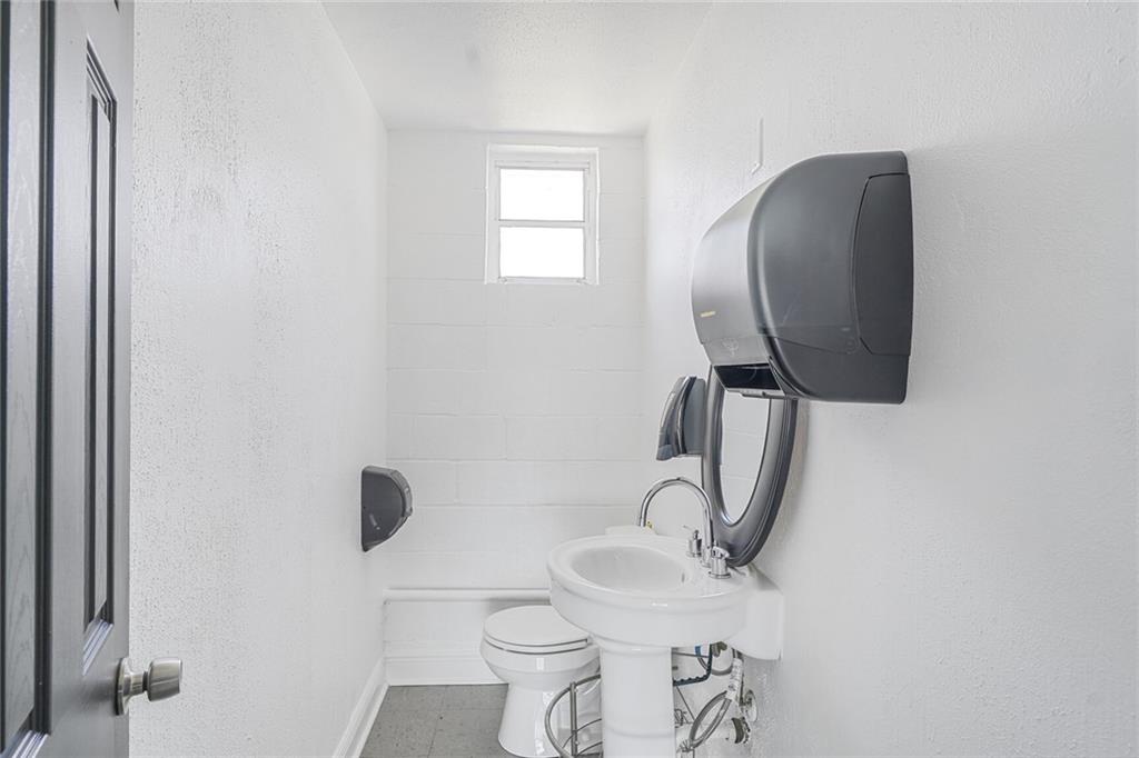 9029 JEFFERSON Highway H